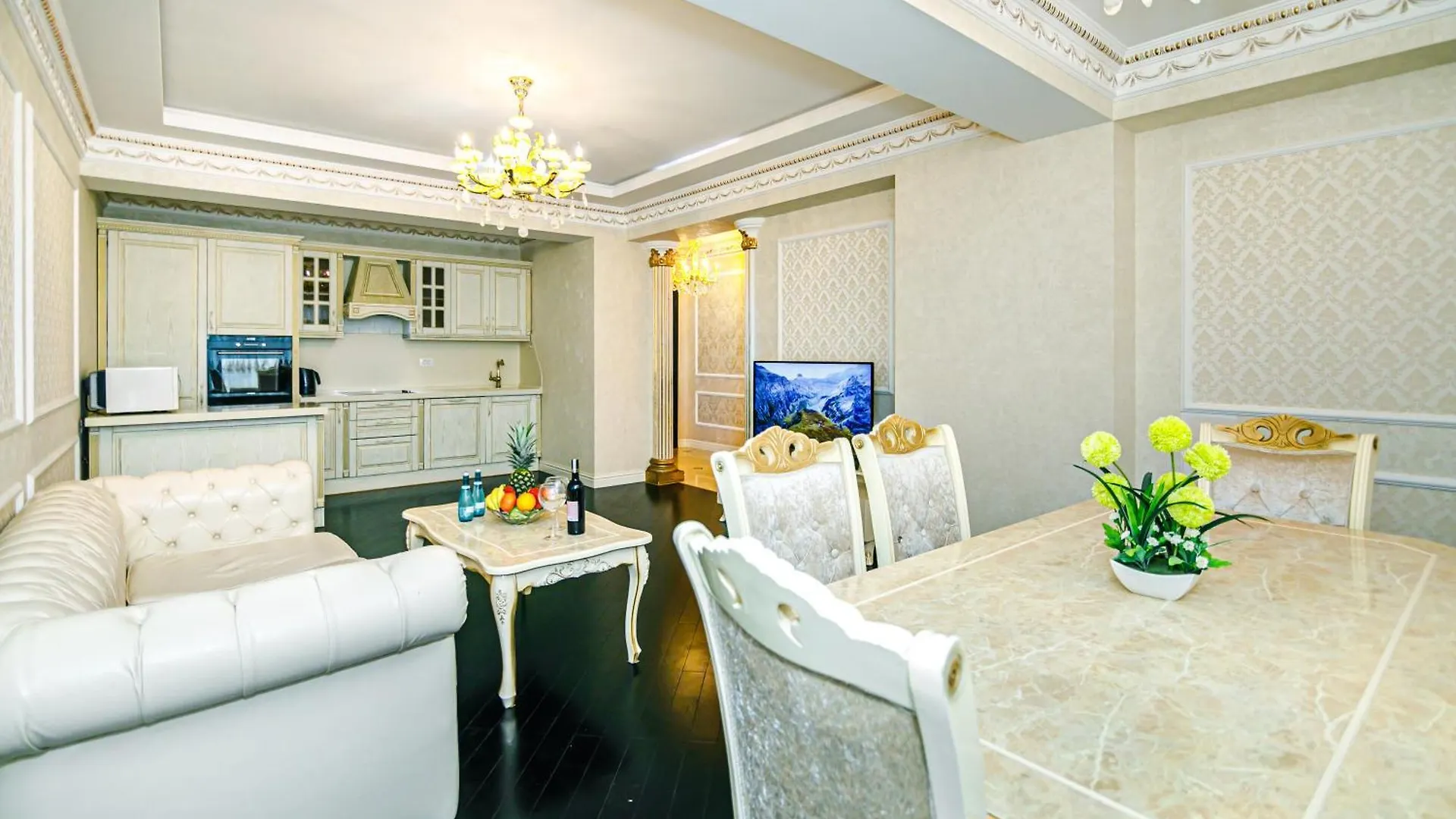 Park Azure Deluxe Apartment By Baku Housing 0*,  Azerbaijan