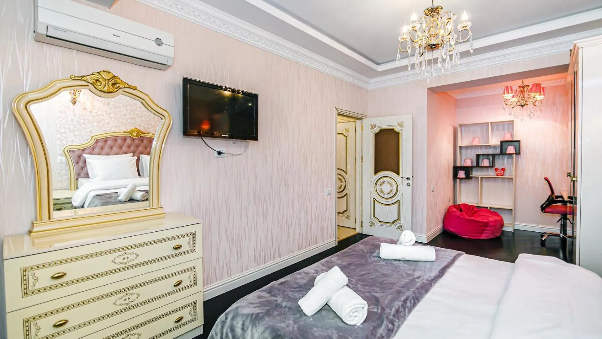 Park Azure Deluxe Apartment By Baku Housing