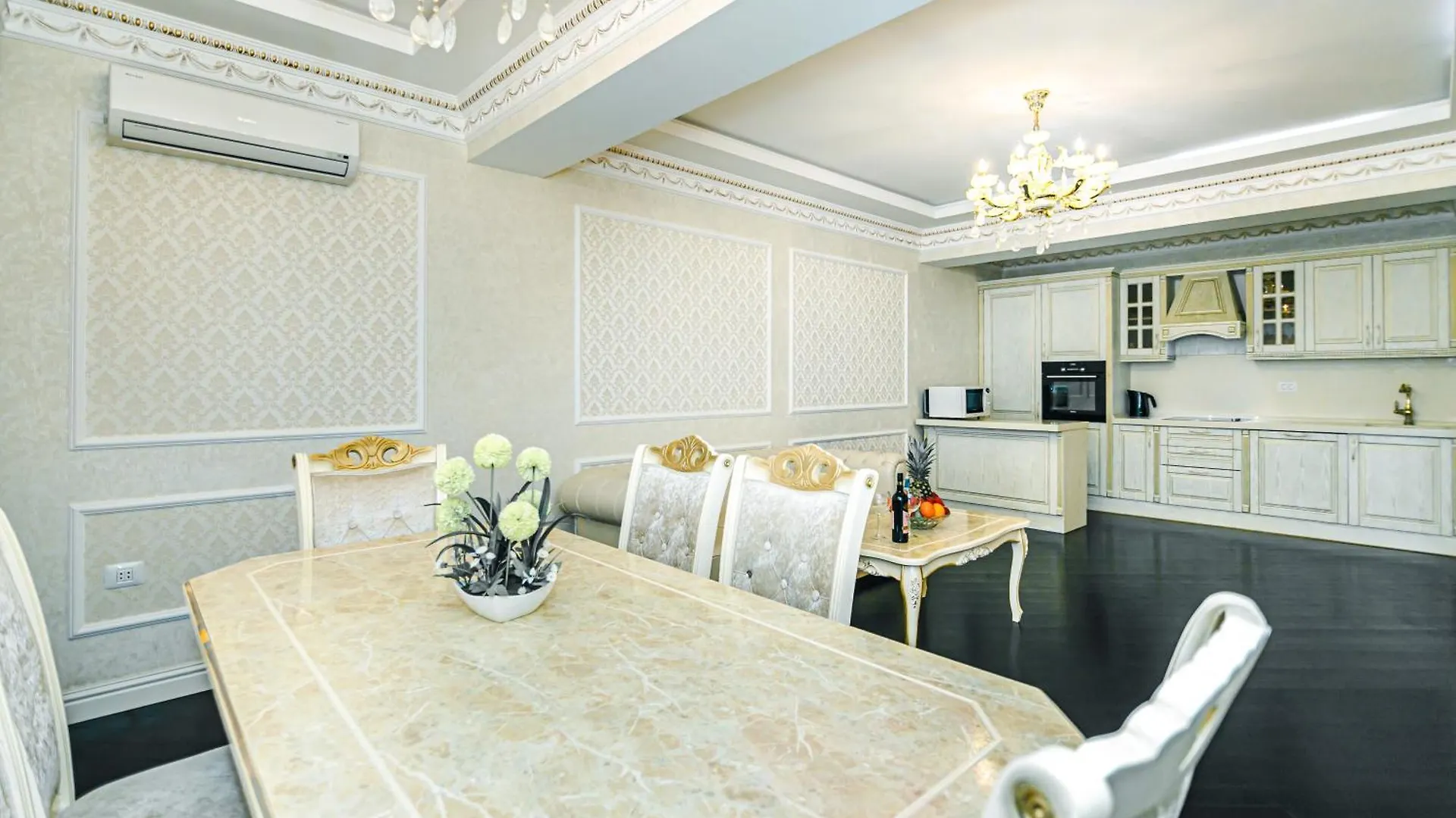 Park Azure Deluxe Apartment By Baku Housing