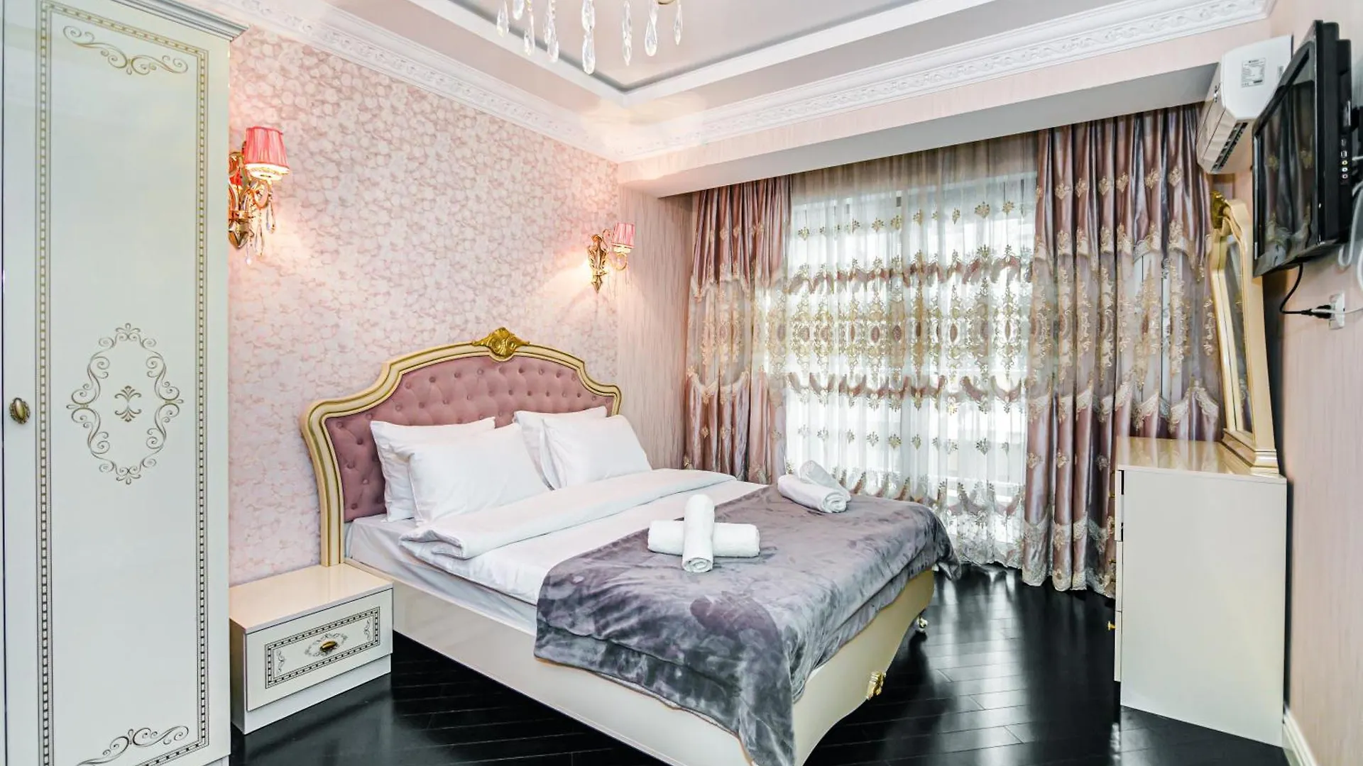 Park Azure Deluxe Apartment By Baku Housing 0*,  Azerbaijan