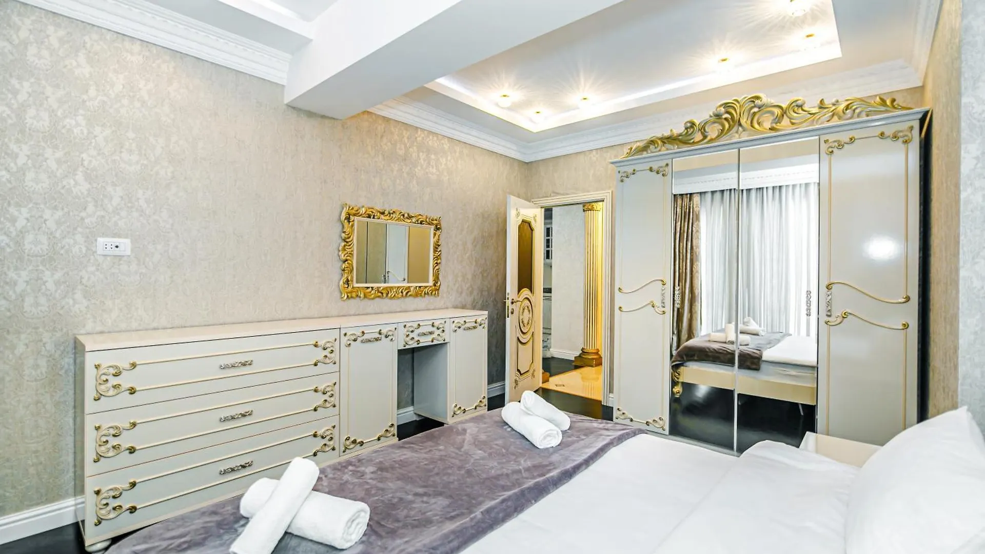 Park Azure Deluxe Apartment By Baku Housing